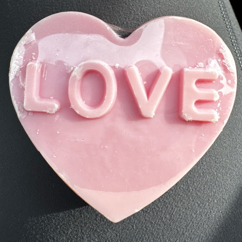 Meet your Posher, Caroline